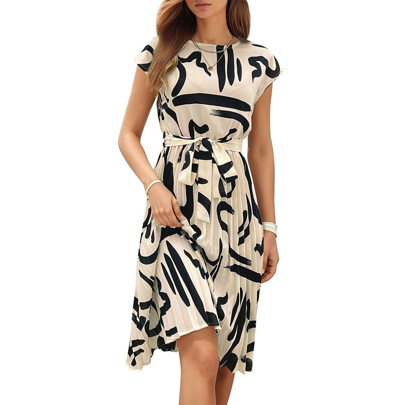 Out-Shine | Pleated Dress With Geometric Print