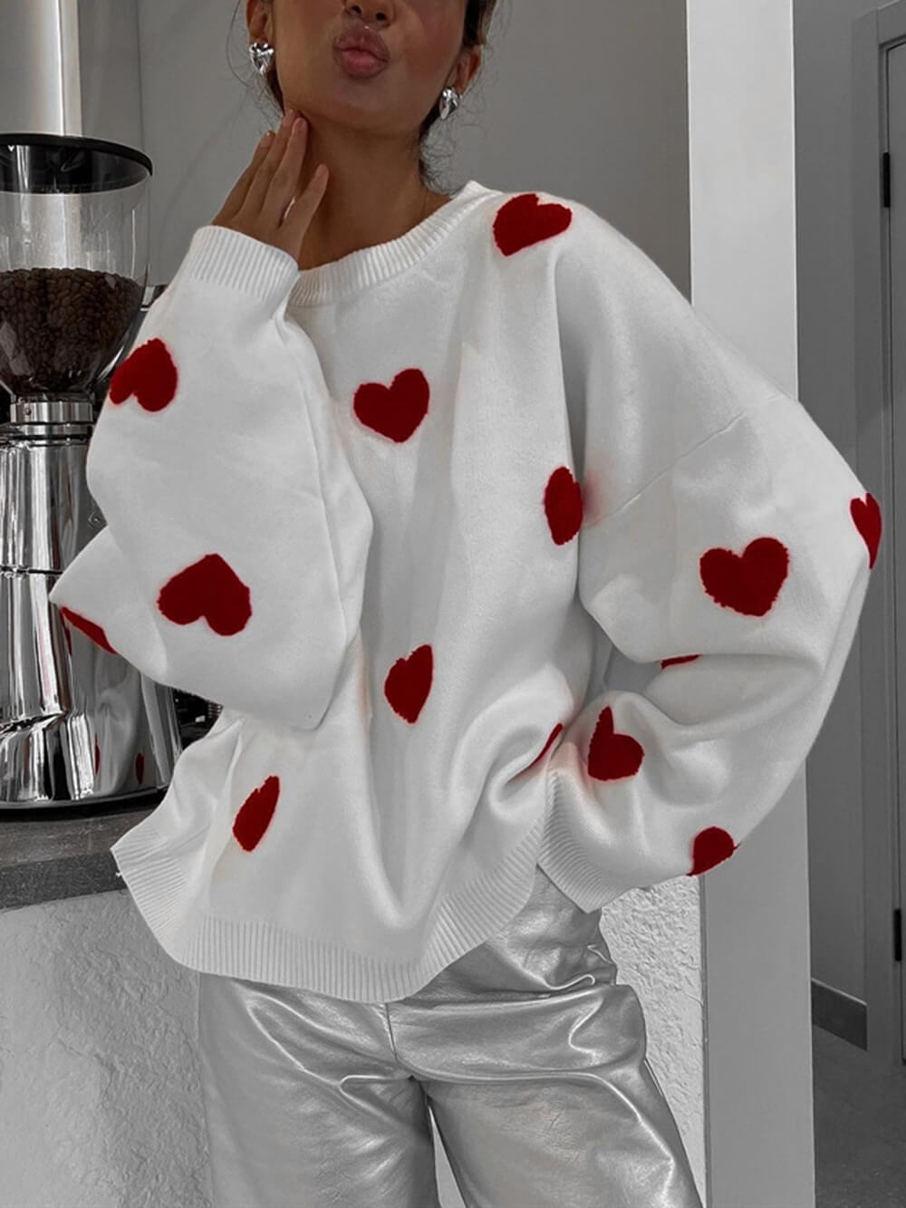 Out-Shine | Knitted Heart Sweatshirt