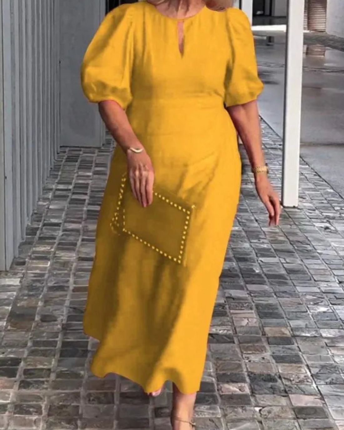 Out-Shine | Elegant Essence Cotton And Linen Dress