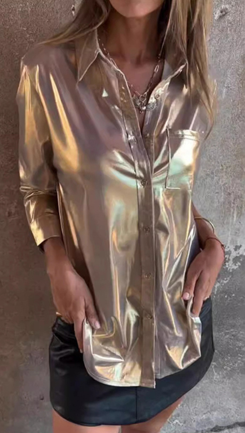 Brilla con luz propia | Camisa de solapa brillante