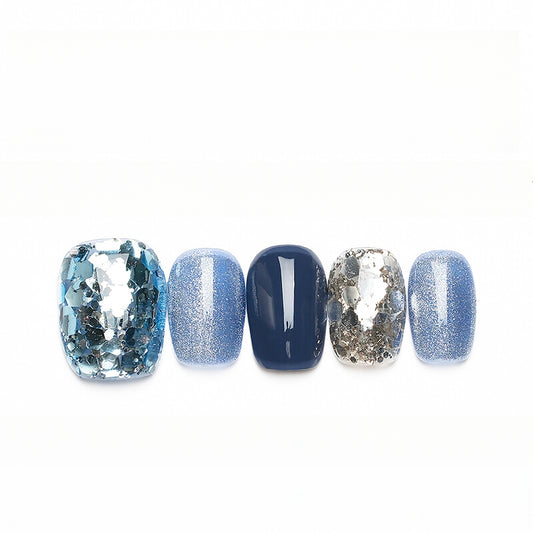 Out-Shine | Simple and Atmospheric Nail Art, Whitening and Sparkling Wearable Nails