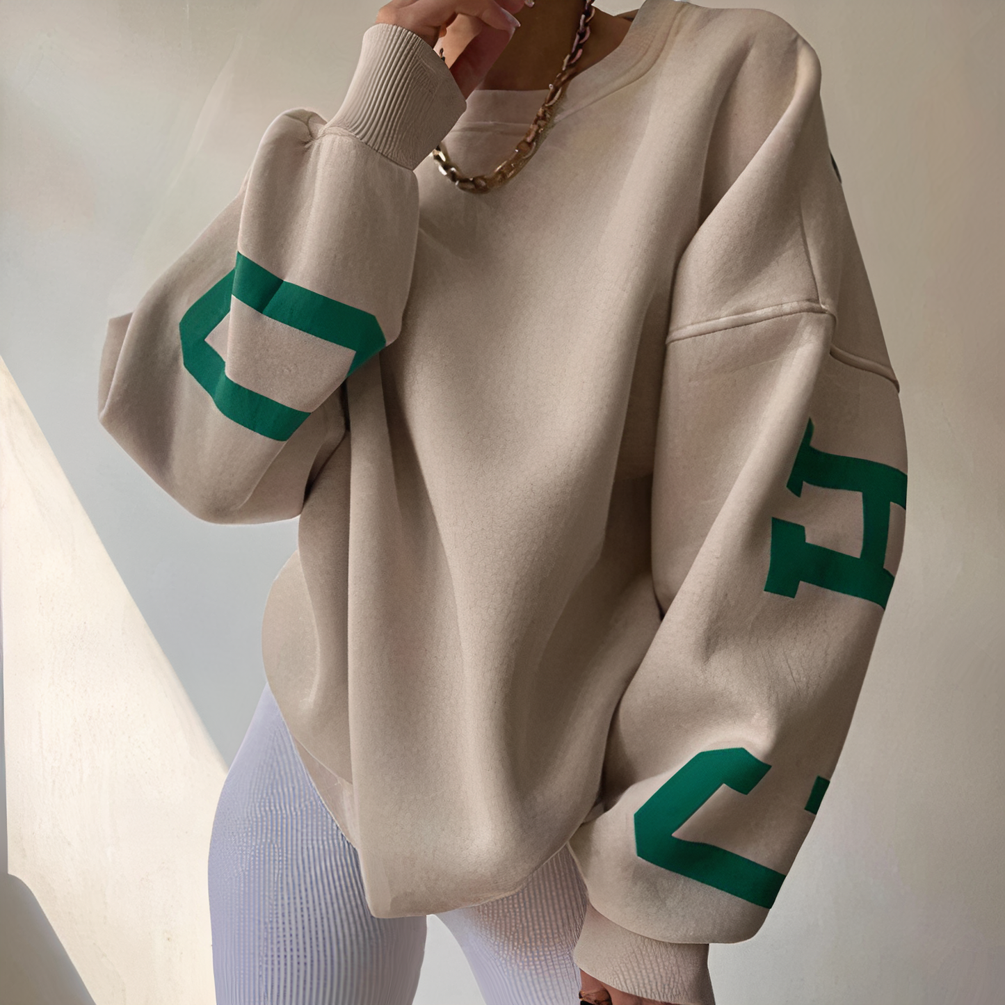 Out-Shine | Pullover With Letter Print