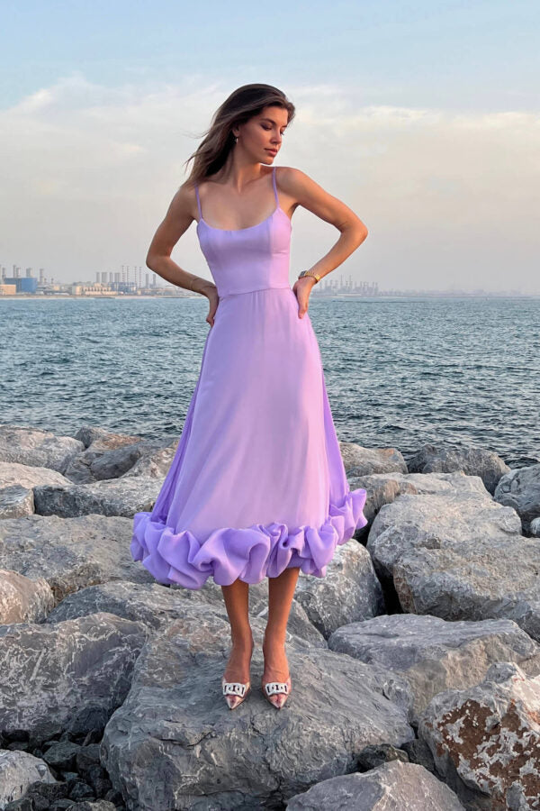 Deslumbra | Vestido de silueta con detalles elegantes