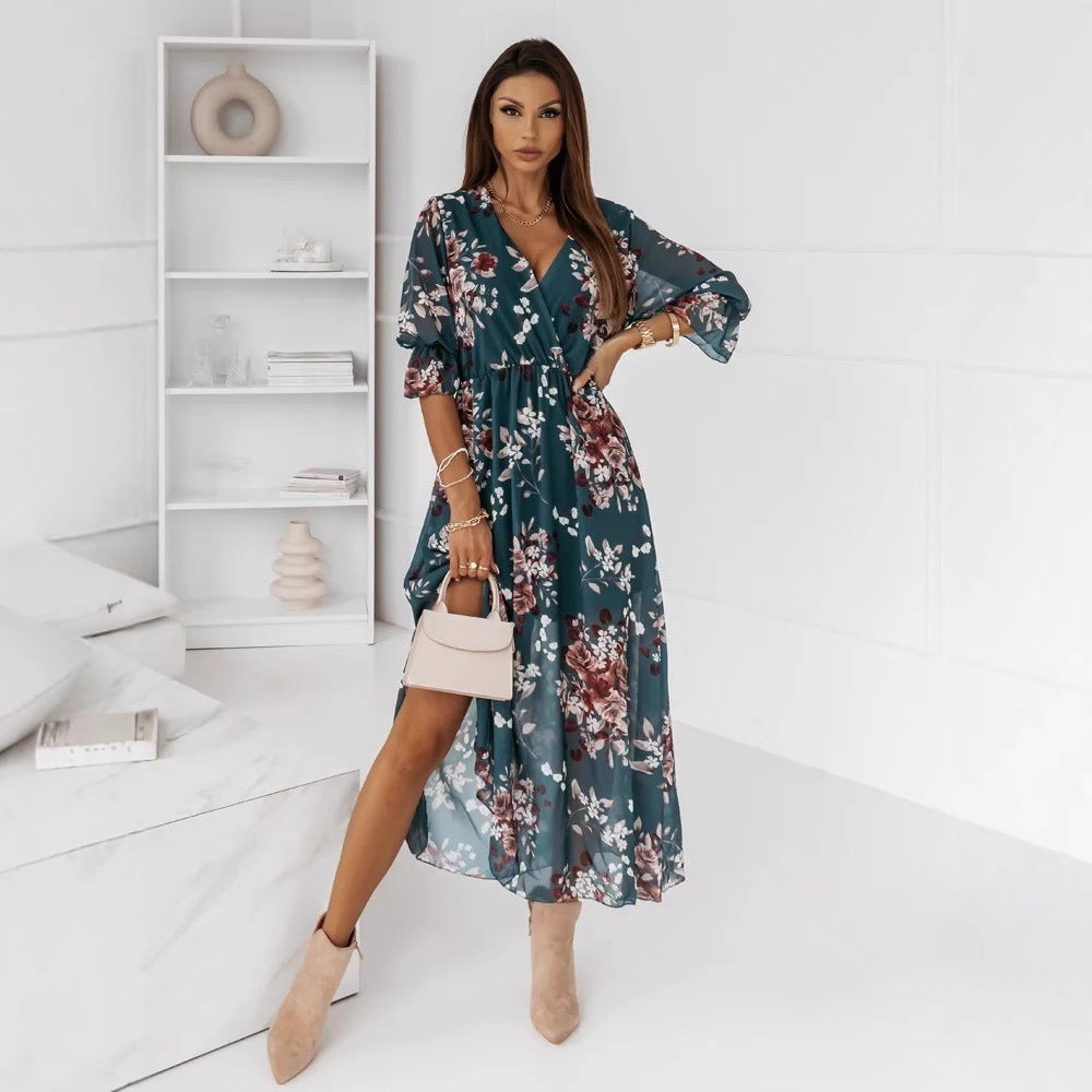 Deslumbra | Vestido largo estampado de gasa con abertura y manga corta 