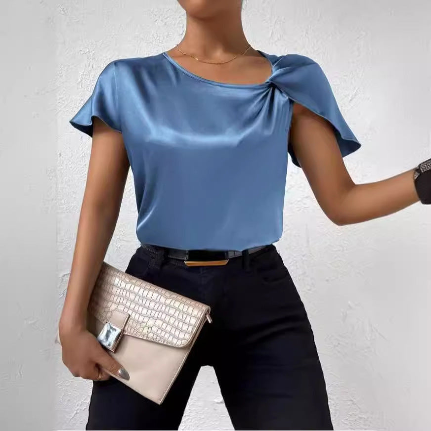 Brilla con luz propia | Top holgado y versátil de color liso Satin Twist