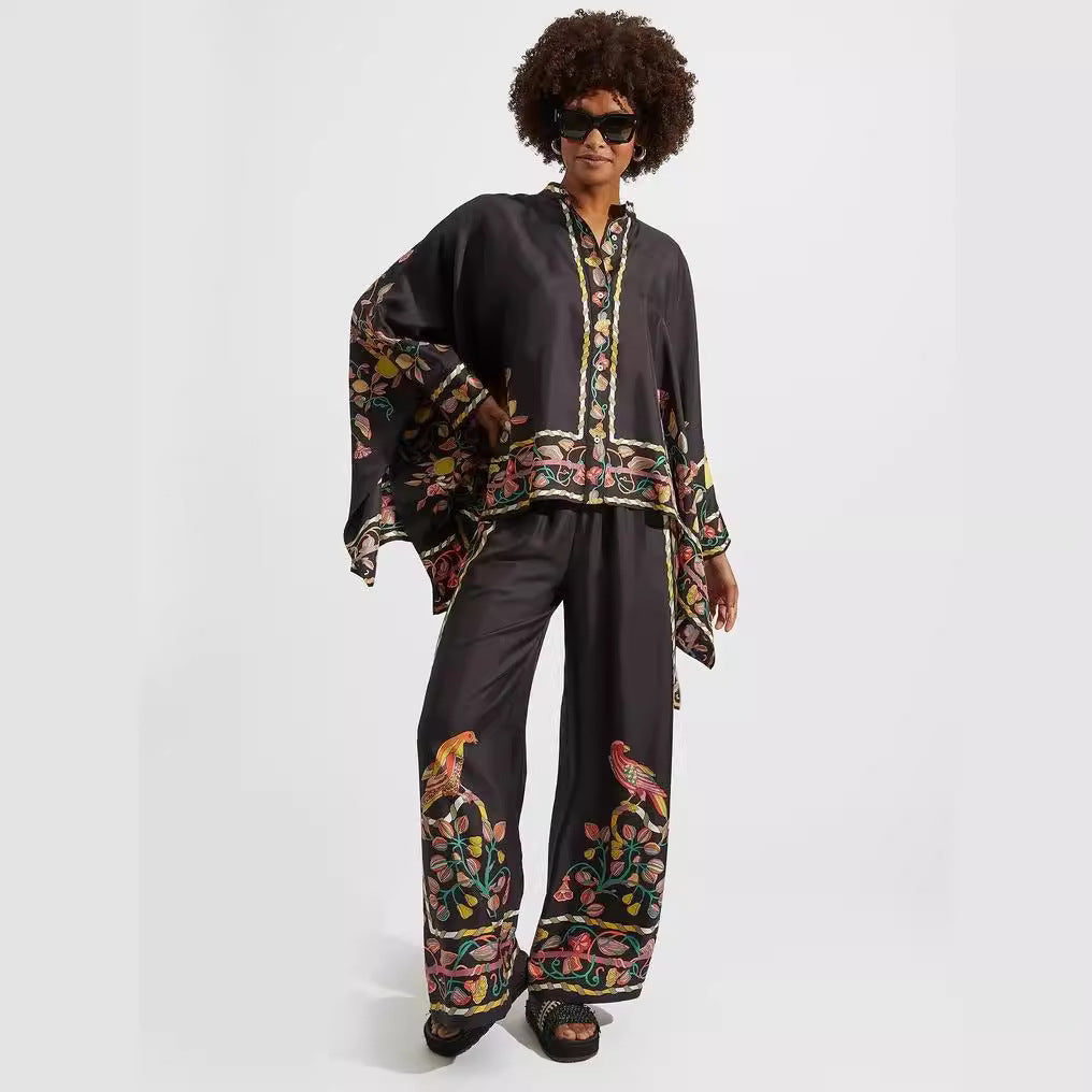 Deslumbra | Conjunto de blusa y pantalón con cuello alto 