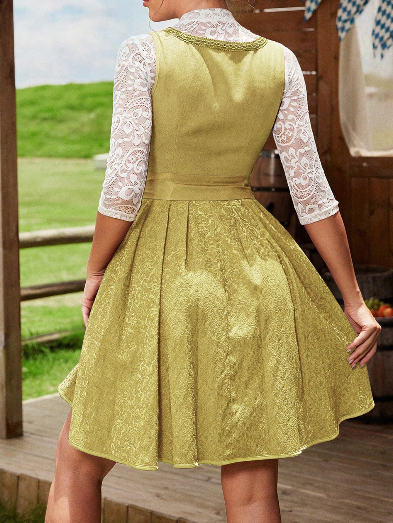 Deslumbra | Vestido de mujer con detalles florales y mangas de encaje