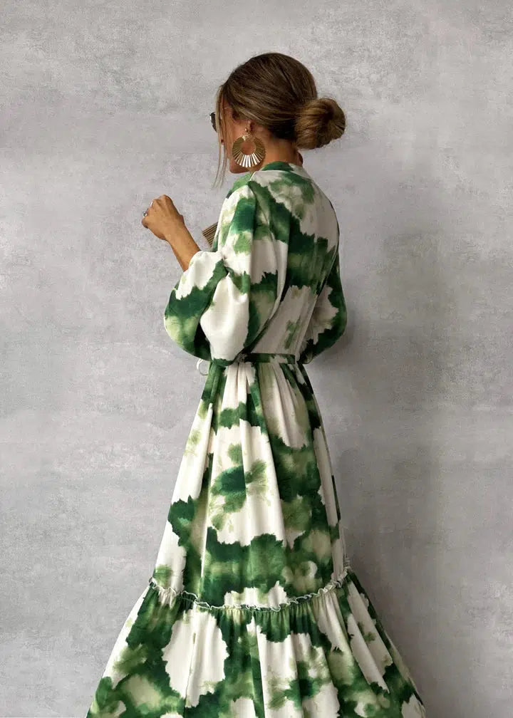 Out-Shine | Elegant Green Maxi Dress With V-Neckline And Long Sleeves