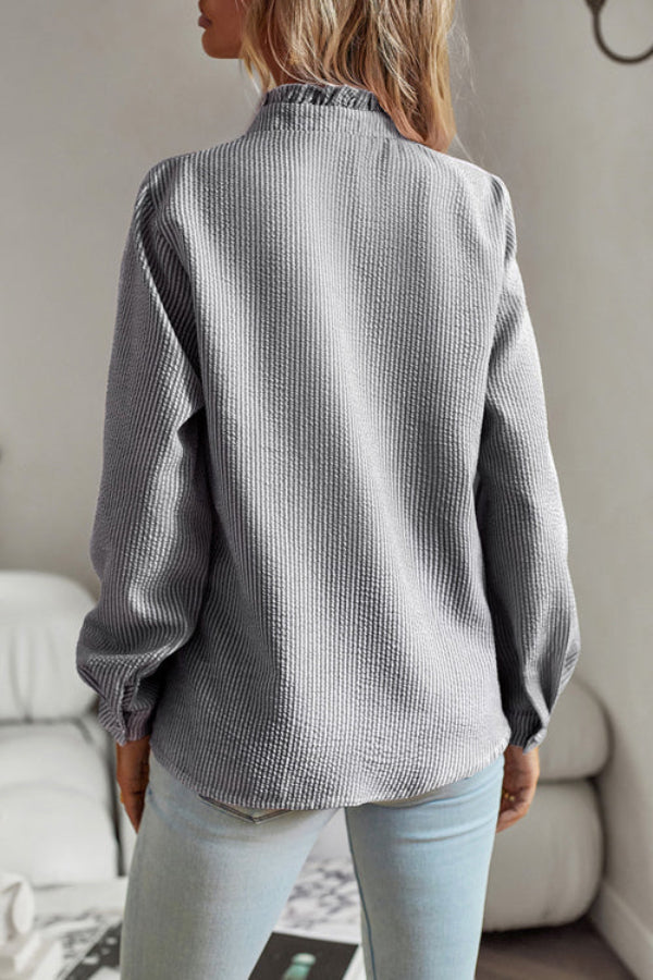 Brilla con luz propia | Blusa de manga larga con volantes It Last, disponible en 4 colores 