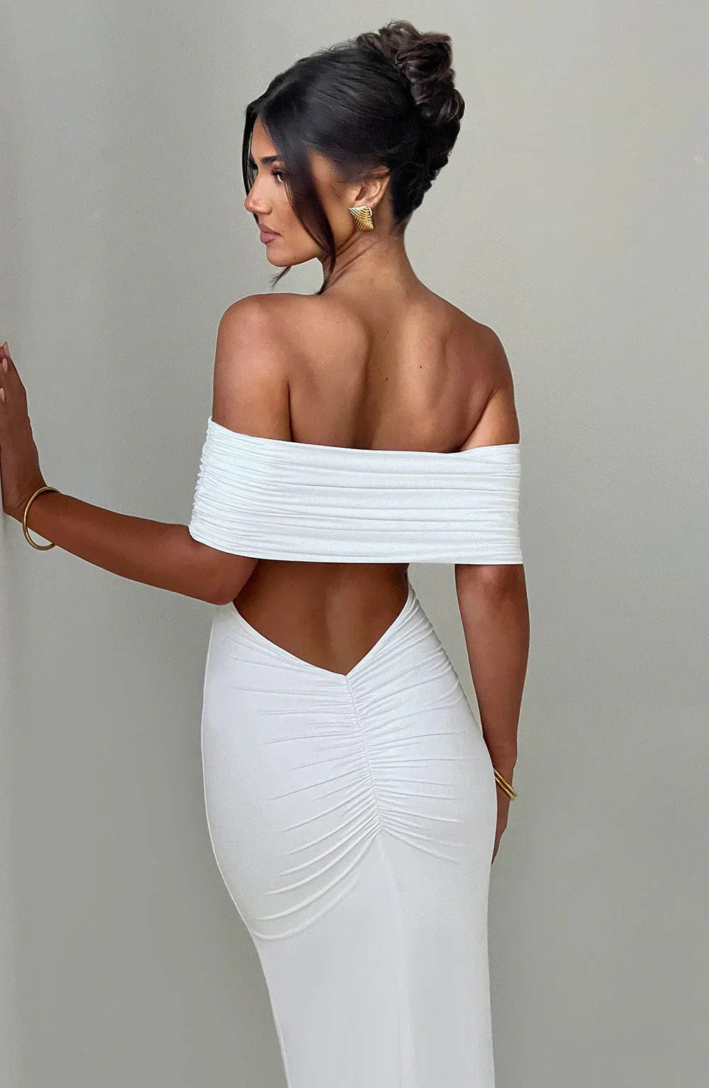 Out-Shine | Elegant Backless Maxi Dress